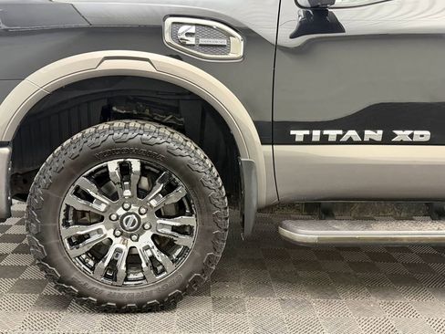 Used 2016 Nissan Titan Platinum Reserve AWD/4WD image 18