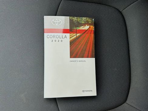 Used 2020 Toyota Corolla LE image 31