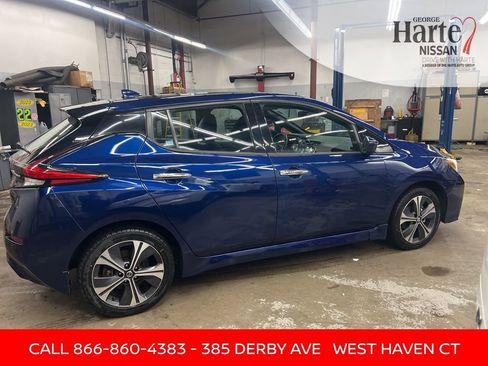 Used 2022 Nissan Leaf SL Plus image 6