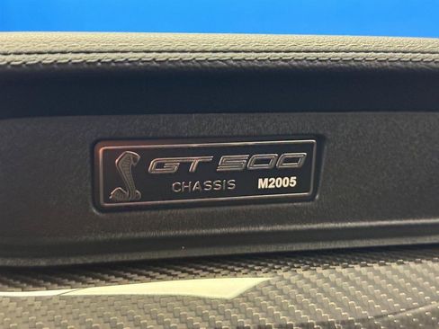 Used 2021 Ford Mustang Shelby GT500 w/ Carbon Fiber Track Pack RWD image 15