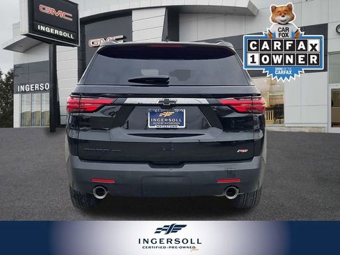 Used 2023 Chevrolet Traverse RS image 7