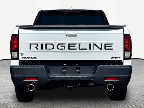 Used 2024 Honda Ridgeline Sport image 5