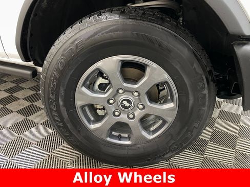 Used 2024 Ford Bronco Big Bend image 46