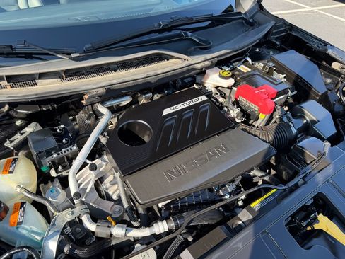 Used 2025 Nissan Rogue SL w/ Tech Package FWD image 43