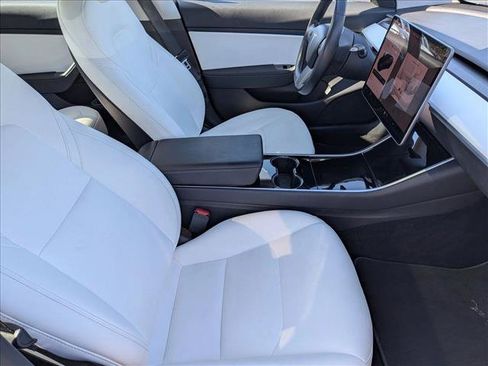 Used 2018 Tesla Model 3 Long Range RWD image 21