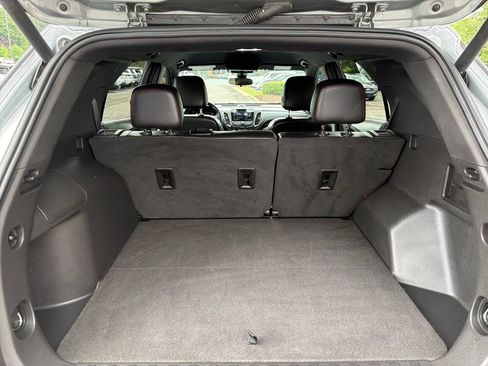 Used 2023 Chevrolet Equinox RS w/ RS Leather Package FWD image 29