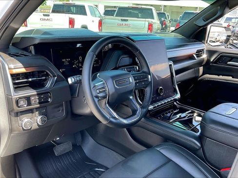 Used 2026 GMC Yukon XL Denali w/ Sun & Power Step Package RWD image 30