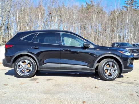 Certified 2025 Ford Escape ST-Line image 3