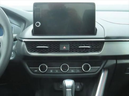 Used 2025 Acura ADX A-Spec image 16