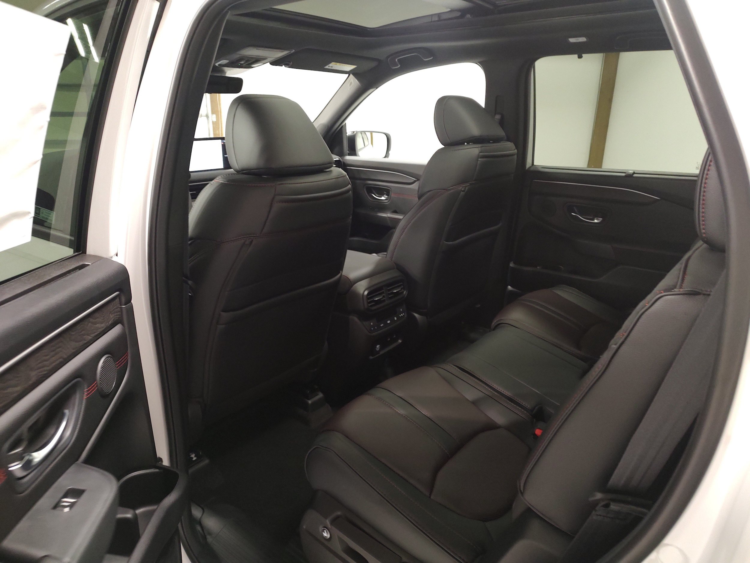 New 2026 Honda Pilot Black Edition image 11
