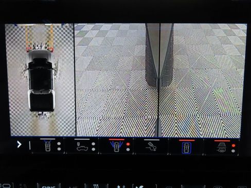 Used 2025 GMC Hummer EV 2X image 19