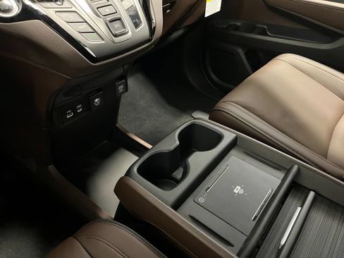 New 2026 Honda Odyssey Touring image 18