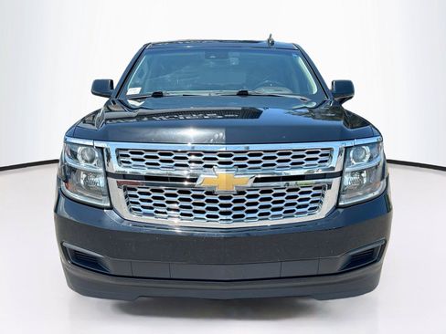 Used 2019 Chevrolet Suburban LT RWD image 8