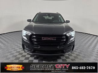 Used 2022 GMC Terrain SLE w/ Driver Convenience Package video 2