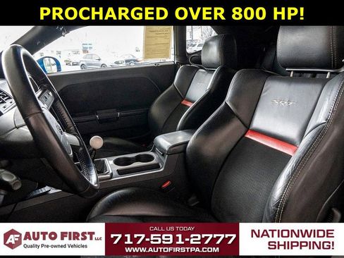 Used 2009 Dodge Challenger SRT8 image 8