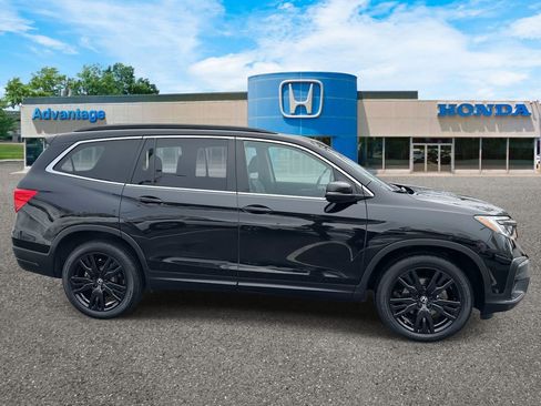 Certified 2022 Honda Pilot Special Edition image 3