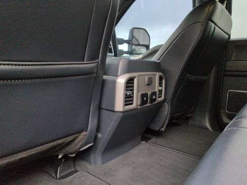 Used 2022 Ford F250 Lariat w/ Tremor Off-Road Package AWD/4WD image 25