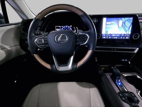 Used 2024 Lexus RX 350 Premium w/ Cold Area Package AWD/4WD image 9