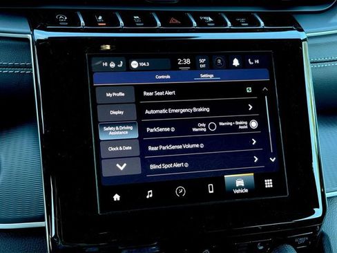 New 2026 Jeep Grand Cherokee L Laredo AWD/4WD image 25
