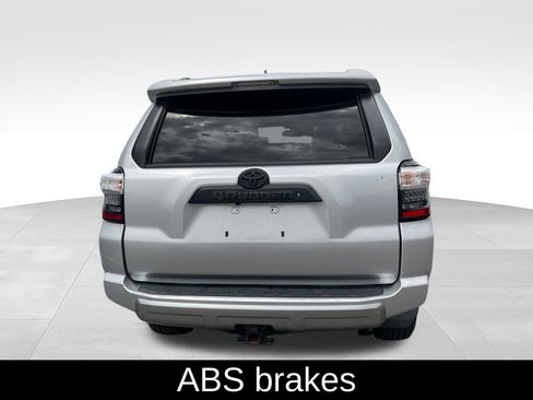 Used 2016 Toyota 4Runner Trail Premium AWD/4WD image 7