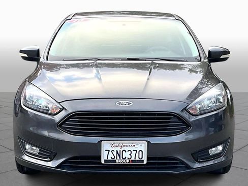 Used 2016 Ford Focus SE image 3