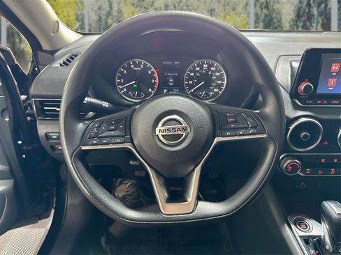 Used 2020 Nissan Sentra S FWD image 18