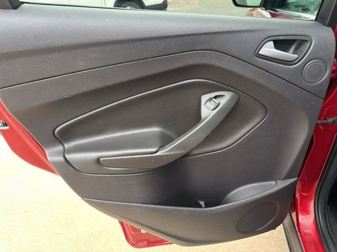 Used 2016 Ford Escape Titanium image 20