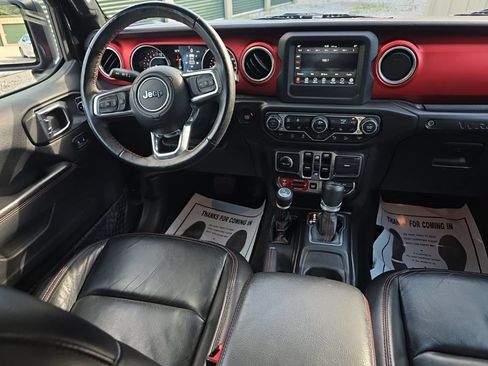 Used 2018 Jeep Wrangler Unlimited Rubicon w/ Steel Bumper Group AWD/4WD image 22