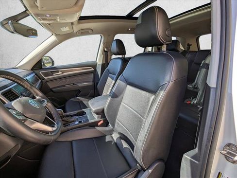 Used 2021 Volkswagen Atlas SE image 10