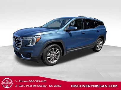 Used 2024 GMC Terrain SLT