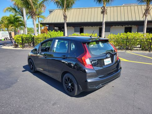 Used 2019 Honda Fit LX image 8