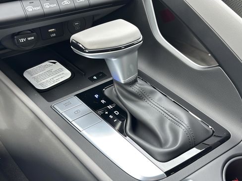 New 2026 Hyundai Elantra Sport FWD image 18