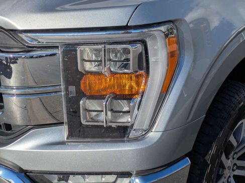 Used 2022 Ford F150 Lariat w/ Equipment Group 501A Mid image 10