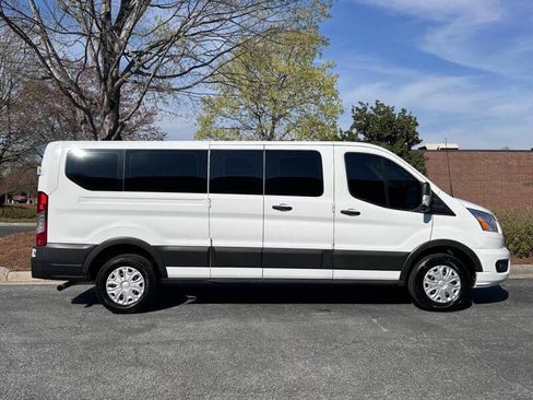 Used 2021 Ford Transit 350 XLT RWD image 5