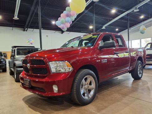 Used 2014 RAM 1500 Express AWD/4WD image 3