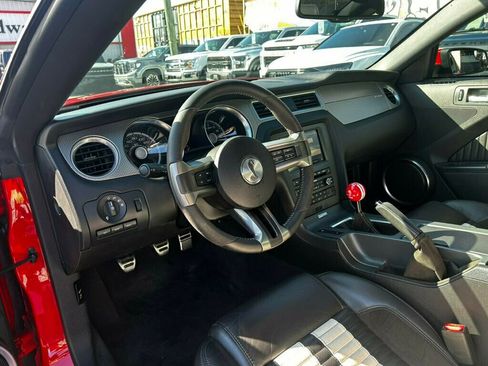 Used 2011 Ford Mustang Shelby GT500 w/ SVT Performance Pkg image 10