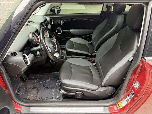 Used 2009 MINI Cooper Hardtop FWD image 14