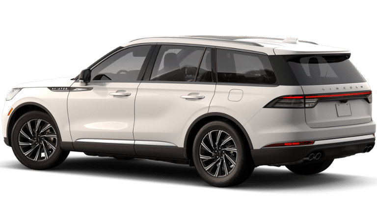 New 2026 Lincoln Aviator AWD image 2