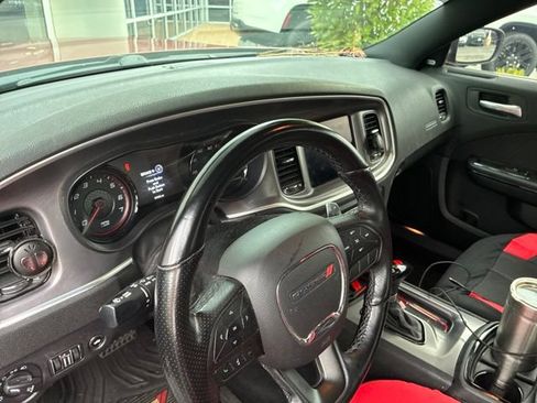Used 2022 Dodge Charger GT w/ Blacktop Package RWD image 9