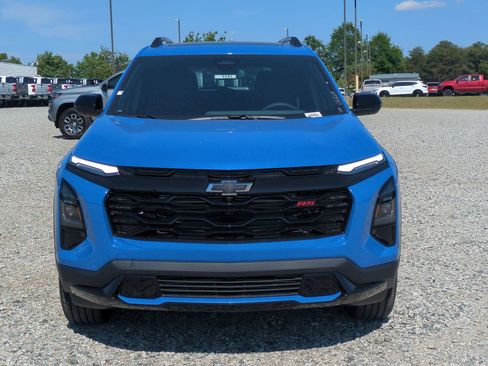 New 2026 Chevrolet Equinox RS w/ Convenience Package III FWD image 3