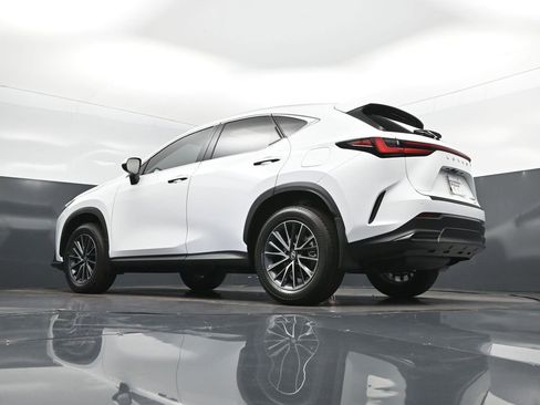 New 2026 Lexus NX 350 AWD image 40