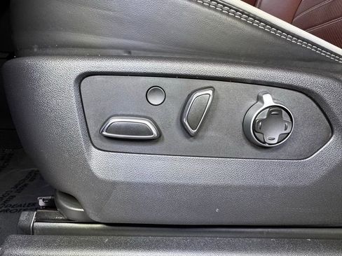 Used 2022 GMC Sierra 1500 Denali Ultimate image 24