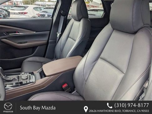 Certified 2025 MAZDA CX-30 AWD 2.5 S w/ Premium Package image 27