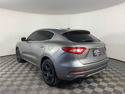 Used 2019 Maserati Levante GranLusso AWD/4WD image 7