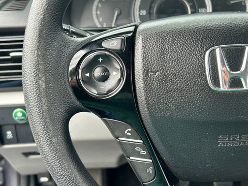 Used 2016 Honda Accord LX image 16