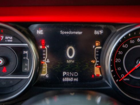 Used 2020 Jeep Gladiator Rubicon image 17