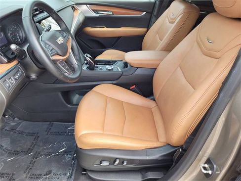 Used 2023 Cadillac XT5 Premium Luxury w/ Technology Package image 20