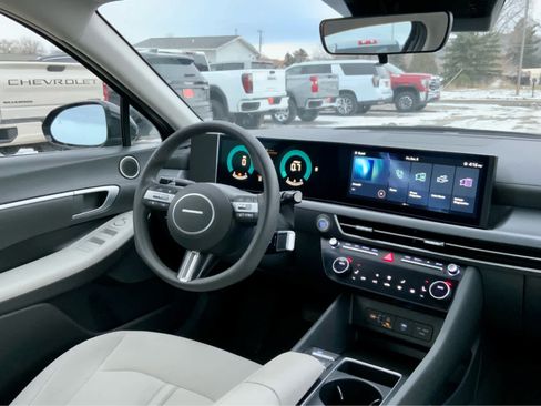 Used 2024 Hyundai Sonata SEL image 33