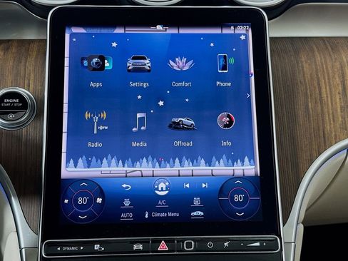 Used 2023 Mercedes-Benz GLC 300 4MATIC image 15