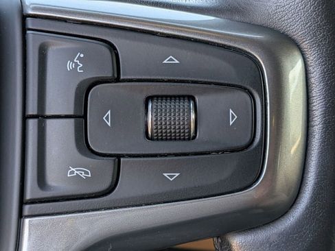 Used 2021 Chevrolet Tahoe Premier w/ Premium Package AWD/4WD image 18